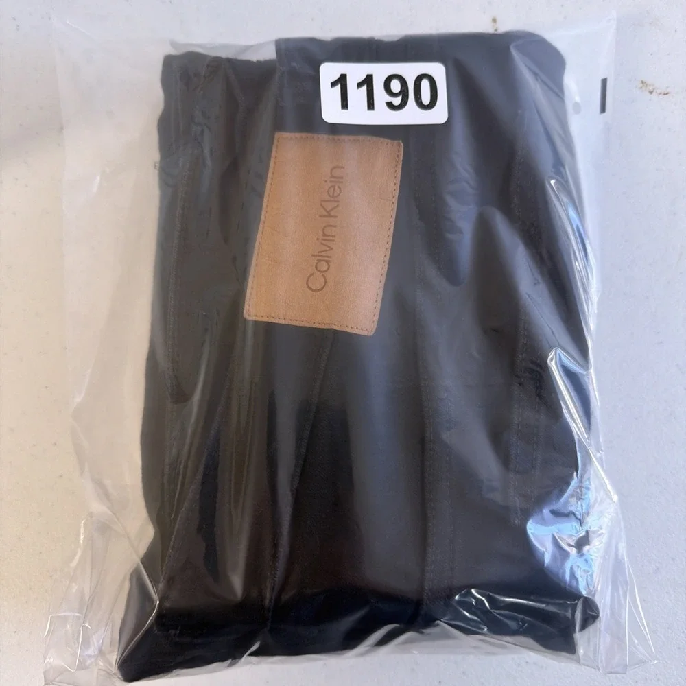 Calvin Klein Jeans Size 38x32 Slim